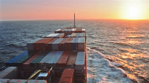 A freight adventure: Sailing the oceans on a container ship