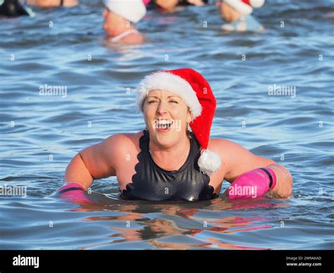 Minster on Sea, Kent, UK. 26th Dec, 2023. Annual Boxing Day swim at ...