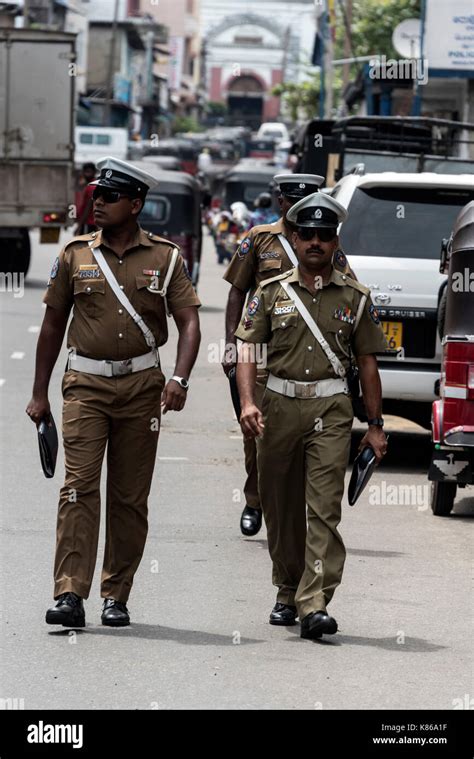 Police officers on duty in the streets of Colombo in Sri Lanka Stock ...