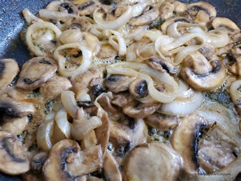 Steak Smothered in Mushrooms And Onions Worcestershire Sauce - Everyday ...