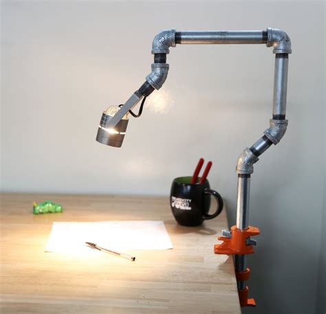 Desk Clamp Lamp : 10 Steps (with Pictures) - Instructables