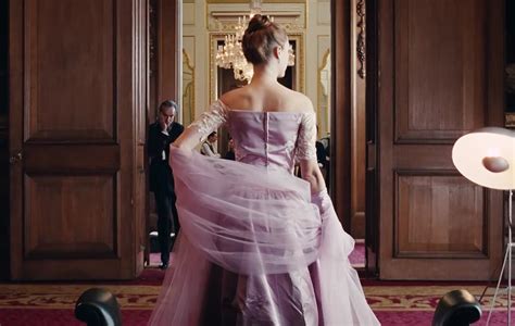 Alan in Belfast: Phantom Thread - an asparagus ambush in a cantankerous house of couture (from 2 ...