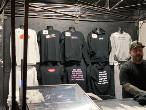 Merch! : r/Muna