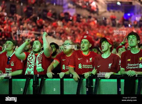 Liverpool fans watching the UEFA Champions League Final at the M&S Bank ...