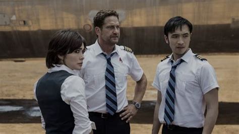 'Plane' review: Gerard Butler and Mike Colter give a lift to a no ...