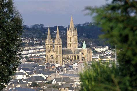 Pin by Jorn Holtmon on South West England | Tourist attraction, Truro cathedral, Truro