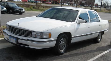 1994 Cadillac DeVille - Information and photos - MOMENTcar