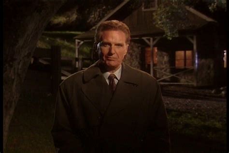 Critique : Unsolved Mysteries - Ghosts, un film de , 2004