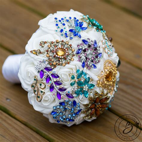 Brooch bouquet boho themed simple and colorful – The Bridal Flower ...