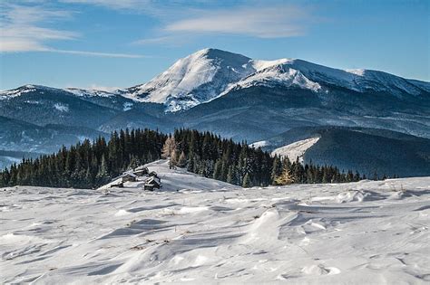 The 10 highest mountains in Ukraine