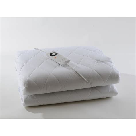 Dreamland Sleepwell Heated Mattress Cover review - Good Housekeeping Institute