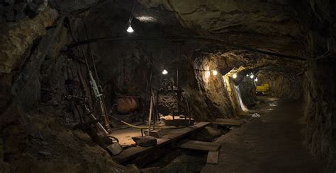 Old Hundred Gold Mine Tour - Silverton, Colorado