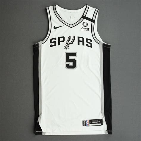 Spurs Jersey 2020 / The San Antonio Spurs Finally Unveil a Longtime Fan ...