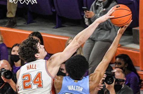 Clemson Basketball: PJ Hall named to 2nd Team, Clemson projected 11th