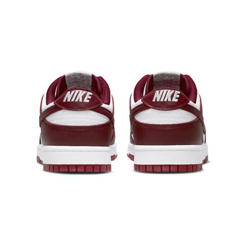 Nike Dunk Low Team Red