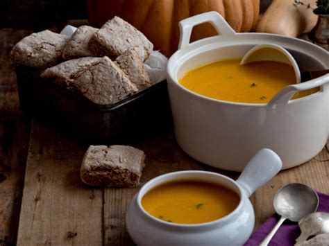 Pumpkin and Thyme Soup - SuperValu