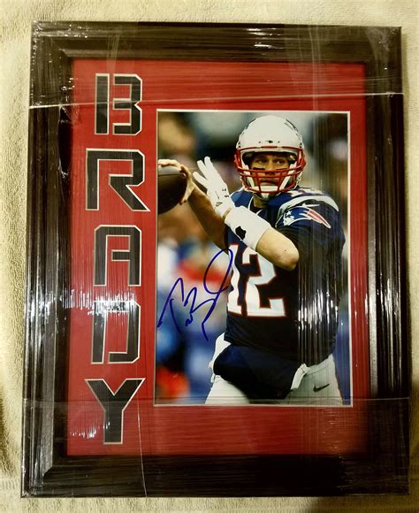 Tom Brady Autographed Photo | Tom brady autograph, Autograph, Tom brady