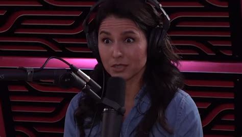 Tulsi Gabbard Equates Congress To Being "Like High School" On Joe Rogan ...