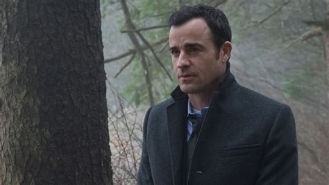 'Girl on the Train': Justin Theroux on Why Tom Gaslights Rachel, Kills ...