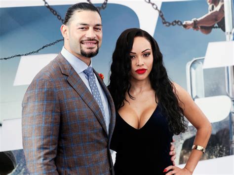 Roman Reigns Wife Dad