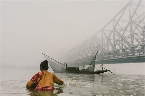 Howrah Bridge. | Behance