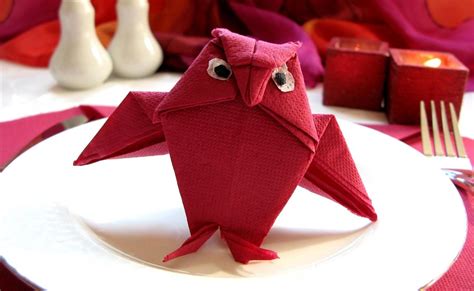 How to Make an Origami Owl « Origami :: WonderHowTo