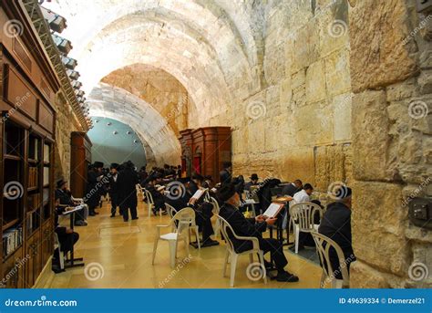 Western Wall (Wailing Wall), Jerusalem at Night Editorial Stock Image - Image of floodlight ...