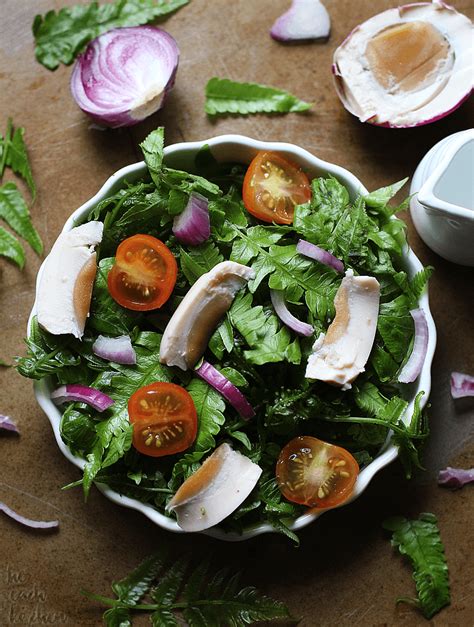 Pako Salad (Fiddlehead Fern Salad), Filipino Salad that's made colorful ...