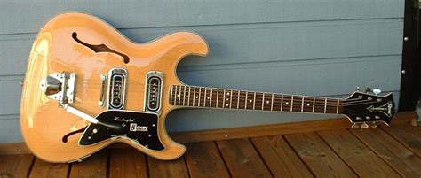 The Unique Guitar Blog: Burns Guitars