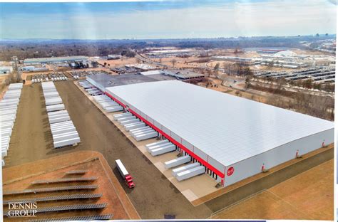 New Big Y distribution center in Springfield -- the size of 10 football ...