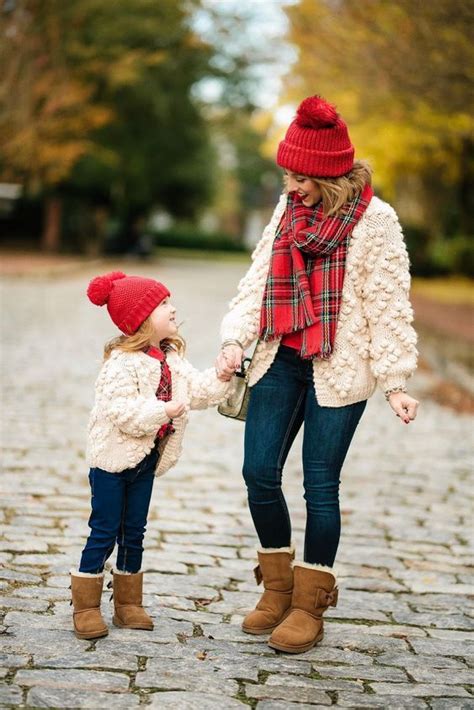 UGG Kids Boots 🤗🍁 | Kids christmas outfits, Mom daughter outfits ...