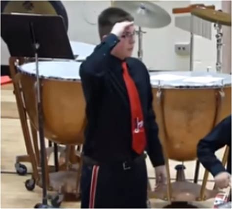 Young drummer’s cymbals go “crashing” to floor but the way he plays it off gets him 11M views