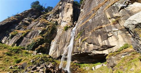 Jogini Waterfall- Height, Trek Route and Images