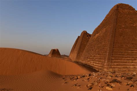 Meroe pyramids sudan | Monika Salzmann – Travel Photography