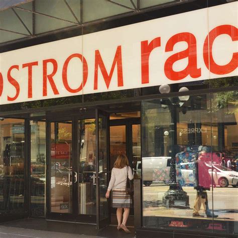 Nordstrom Rack | Loop Chicago