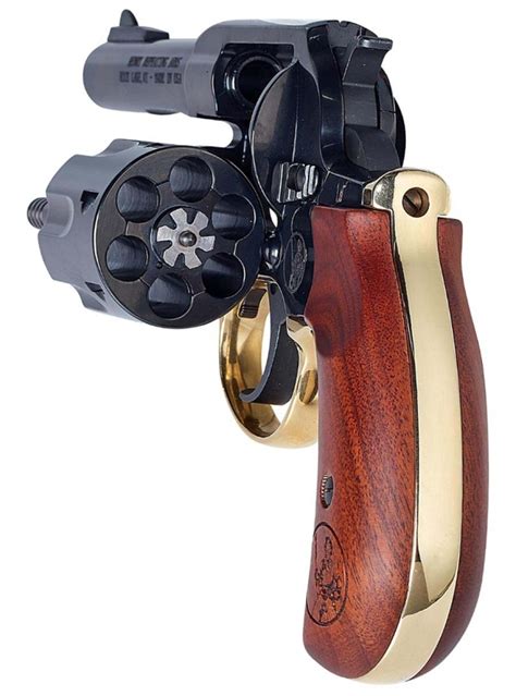 Henry Big Boy Revolver: a six-shooter you didn't see coming! | GUNSweek.com