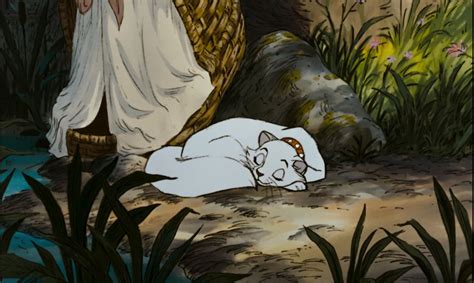 Sleeping Duchess | The Aristocats | Disney art, Disney drawings, Aristocats