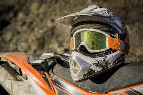 Best Dirt Bike Helmets for People Who Wear Glasses - Dirt Bike Planet