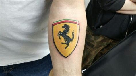 Ferrari logo