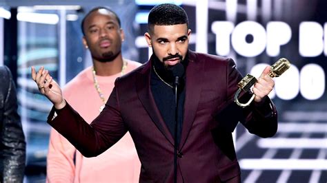 Watch Billboard Music Awards Highlight: Top Billboard 200 Album Award Winner - NBC.com