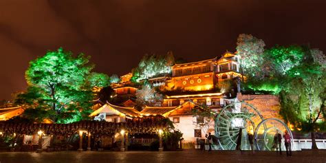 Lijiang By night | Old town of Lijiang, Yunnan, China at nig… | Hervé BRY | Flickr