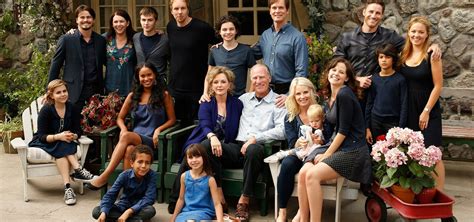 Parenthood Season 1 - watch full episodes streaming online