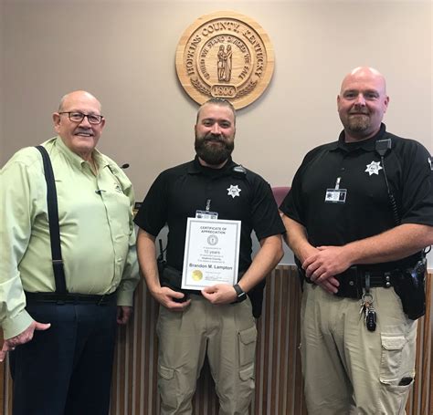 Hopkins County Jail Employee Brandon Lampton Recognized for 10 Years of Service