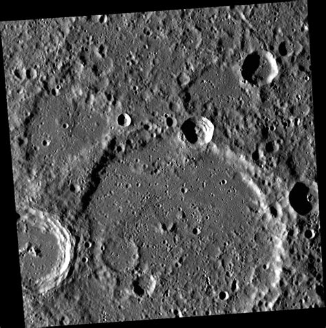 Photos of Mercury from NASA's Messenger Spacecraft | Space