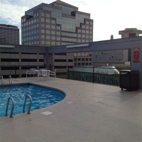 Sheraton Rooftop Pool - Crown Center - 0 tips