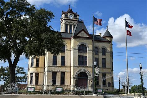 Karnes County Courthouse | Texas Time Travel