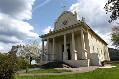 Sacred Heart Mission | Exterior view of the mission church f… | Flickr