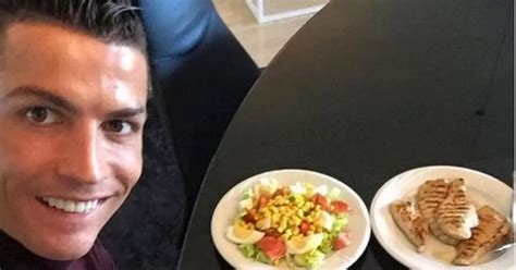 Cristiano Ronaldo shares his cheat meal to break up his ruthless but ...