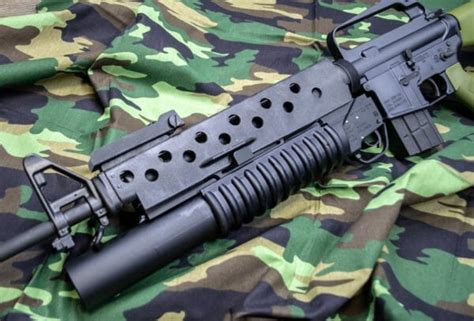 How to Install a M203 Grenade Launcher how to install LMT m203 grenade launcher - My Gun Culture