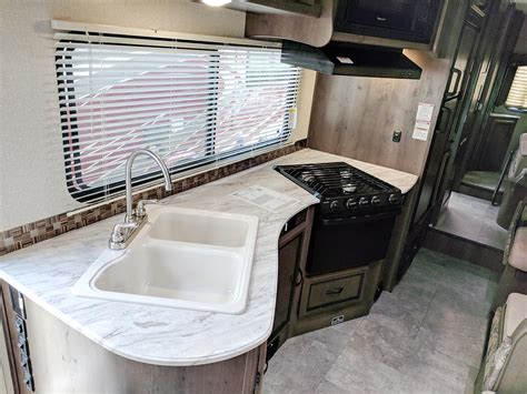 3 Best RV Shows in the US | Outdoorsy.com